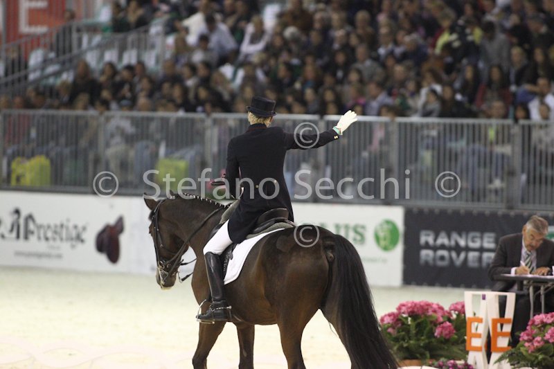 JORGENSEN_FBW DE VITO_MILANO_2011_SS3_0236.jpg